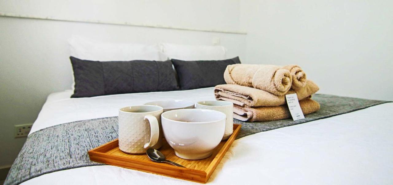 파포스 Phaedrus Living - Seaside Executive Flat Harbour 202 아파트 외부 사진